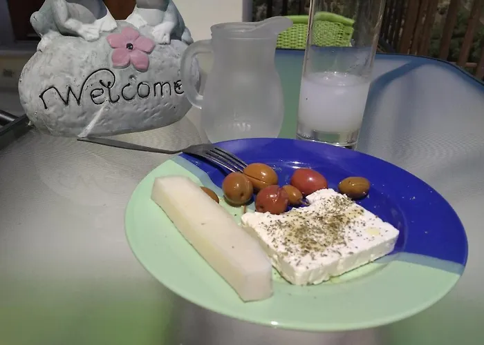 Sotiros Sunset House *